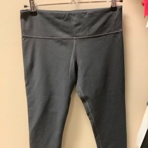 Lululemon cropped pant
